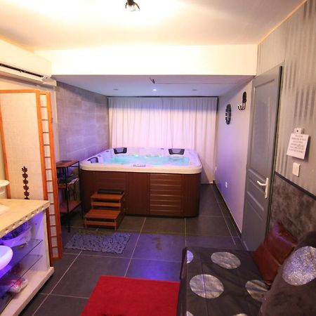 בוקר Suite Spa Acces Autonome מראה חיצוני תמונה