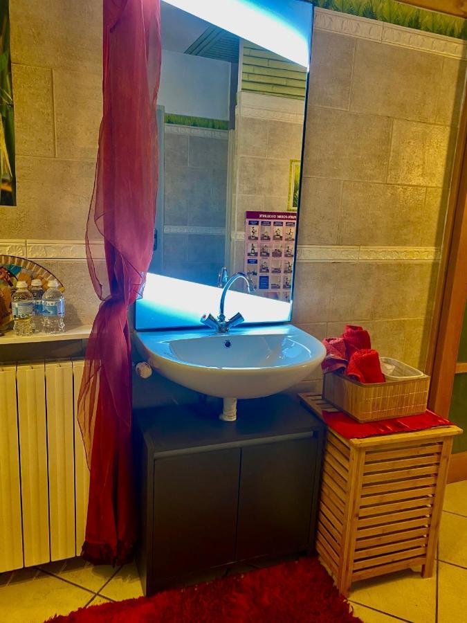 בוקר Suite Spa Acces Autonome מראה חיצוני תמונה